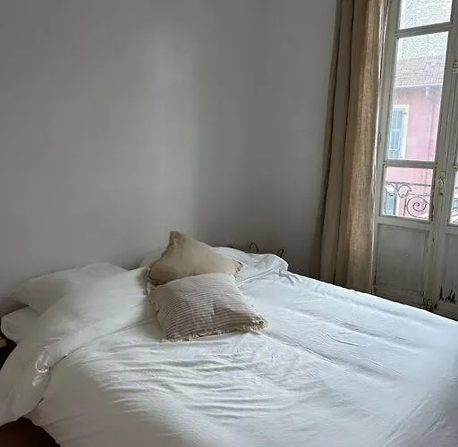 Cosy * نيس